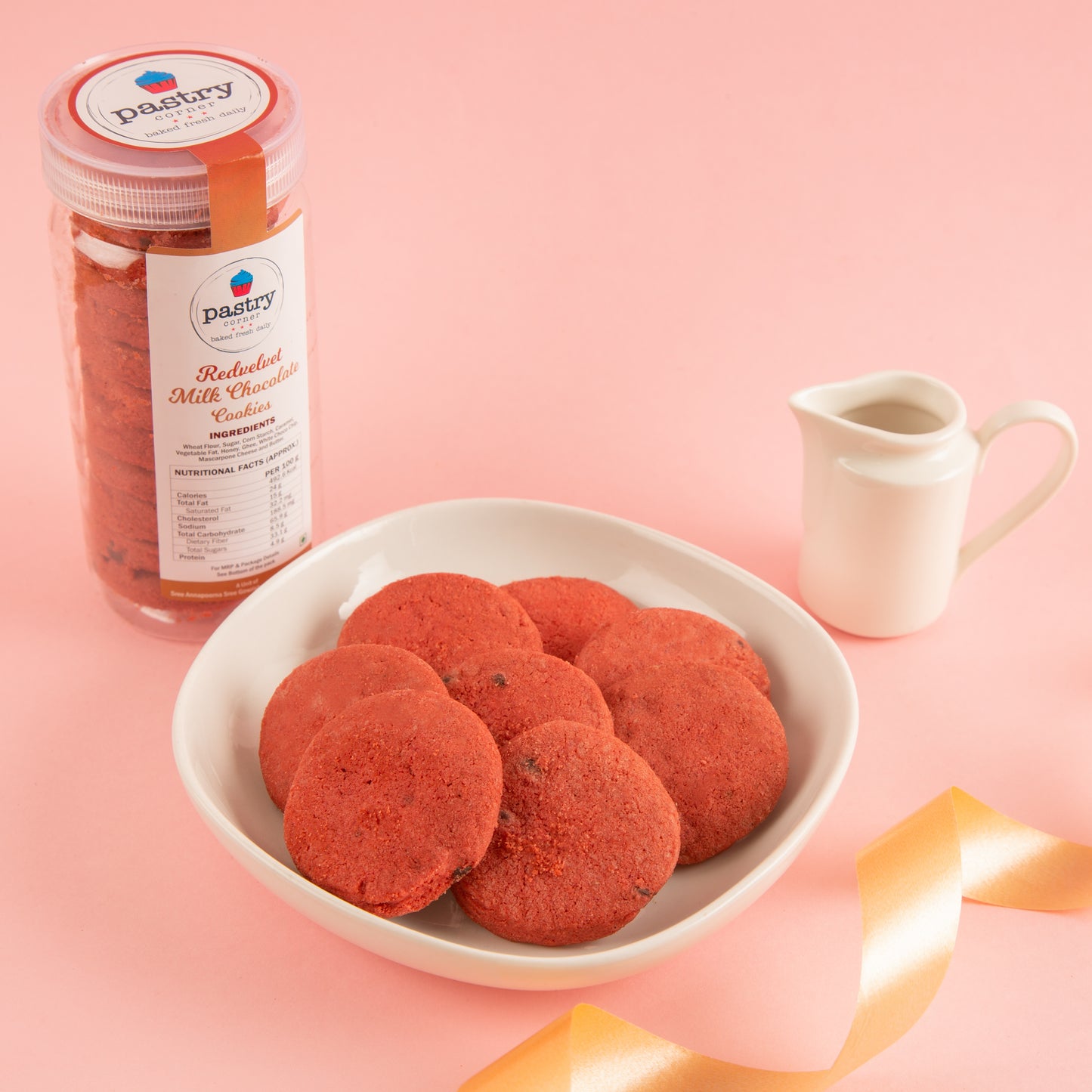 Redvelvet & Milk Chocochip Cookies